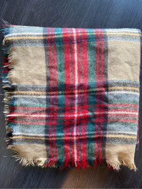 Cozy Plaid Wool-Blend Blanket Scarf in Red, Green & Beige